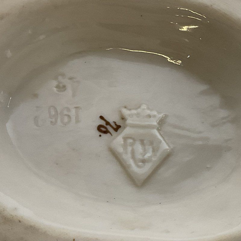 ANTIQUE RW RUDOLSTADT Germany Asian Porcelain Vase- 6.5"