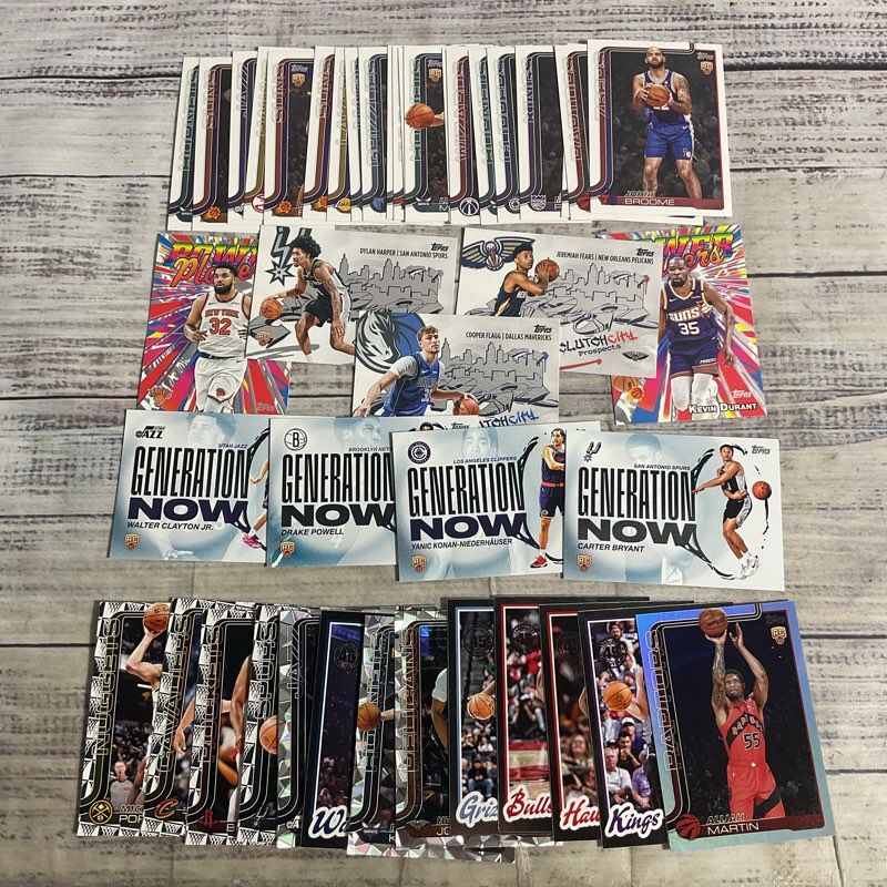 Lot Of 34 Topps 2025 Basketball Cards Rookie Foil Holo Flagg Kalkbrenner Fears