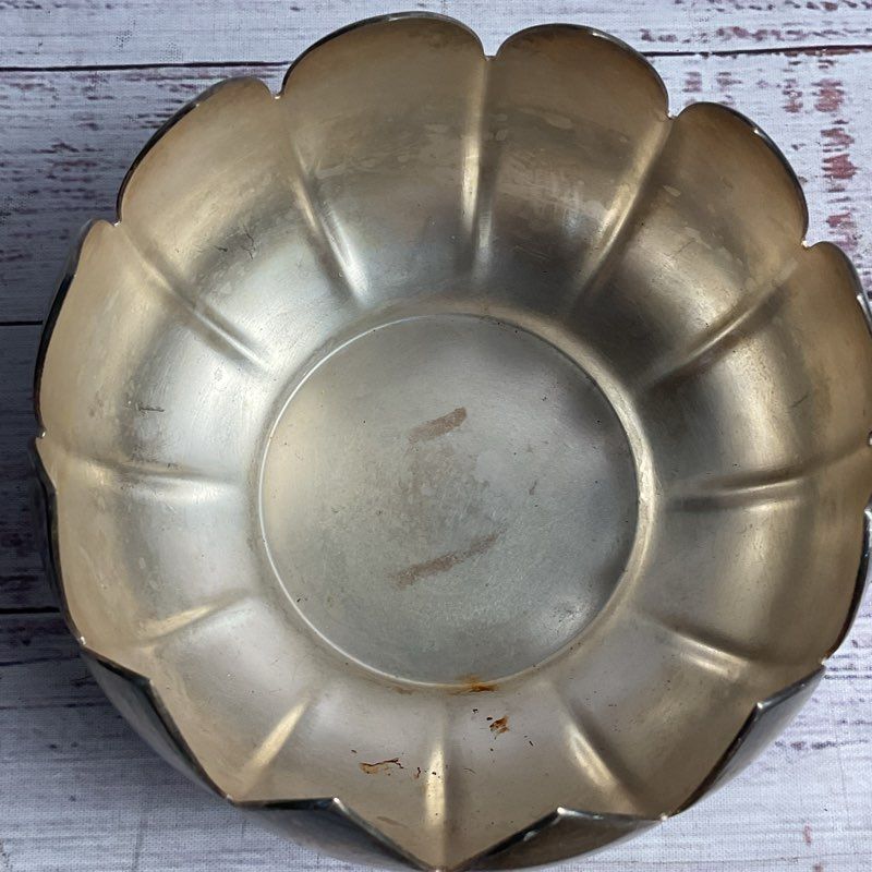 VTG. Reed & Barton Water Lily Silver Plated 5" Centerpiece Bowl W/ Frog
