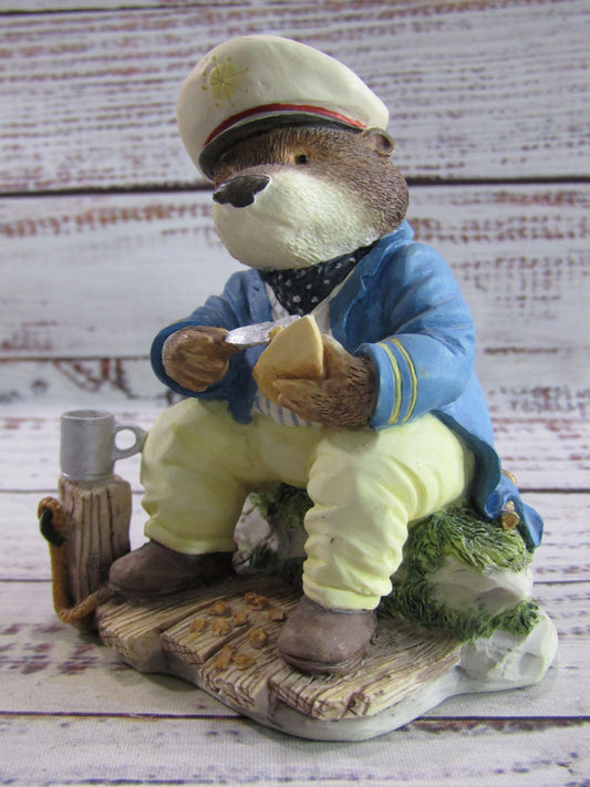 Villeroy & Boch Picnic at Foxwood Captain Otter Figurine