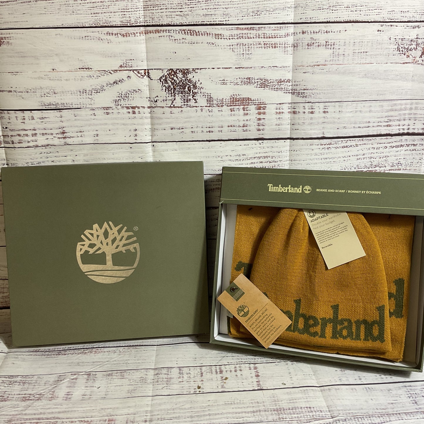NEW TIMBERLAND Knit Scarf and Beanie Set- ONE SIZE