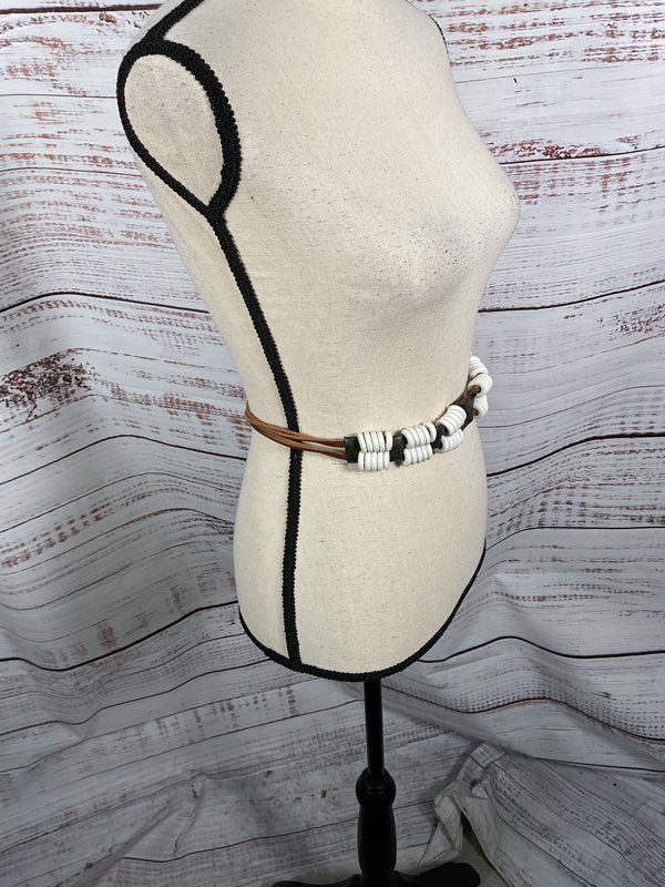 Vintage Saks Fifth Avenue White Beaded Square Buckle Leather Tie Belt