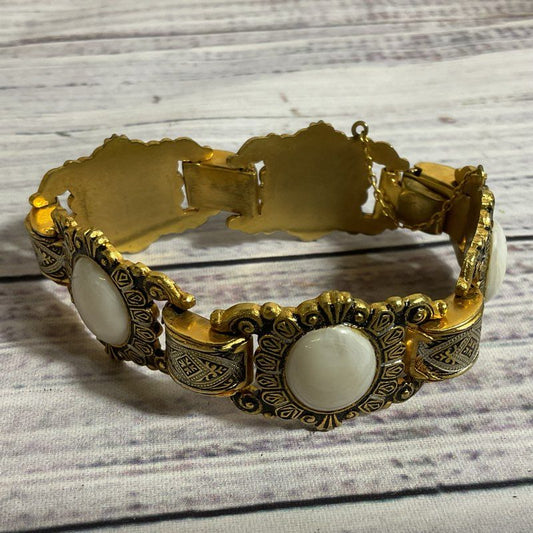 VTG. Gold Tone & Rhinestone Linked Bracelet- 6.5"