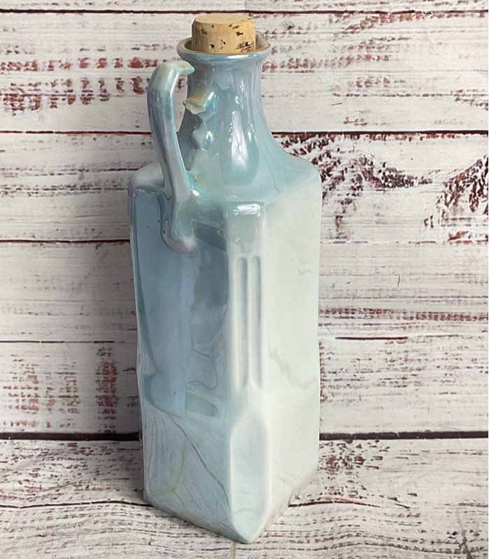Victoria Vintage Czechoslovakia Lusterware 8" Oil Vinegar Dispensers Blue