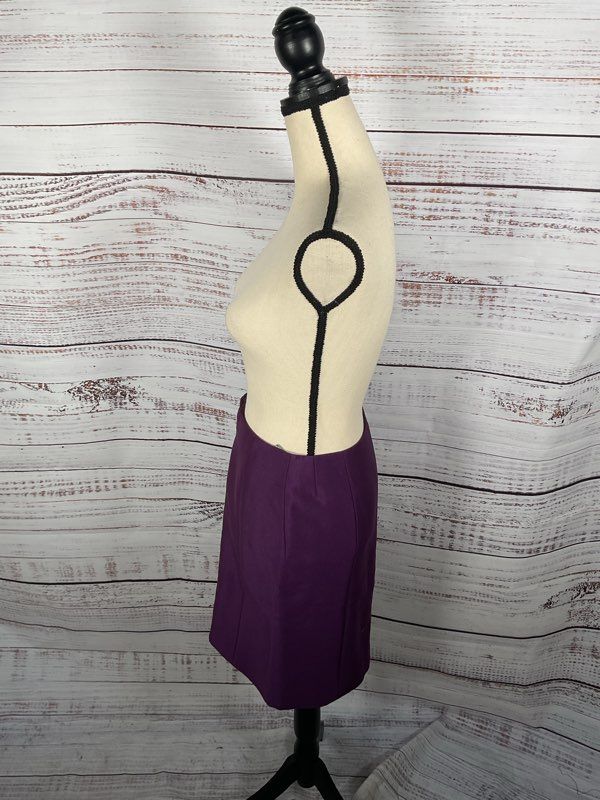 Women's Salvatore Ferragamo Purple WOOL Blend Skirt Size 40 EU/ 9-9.5 US
