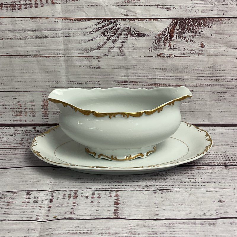 Mikasa Venice 9266 White & Gold Trim 7" Gravy Boat & 9" Underplate China Set