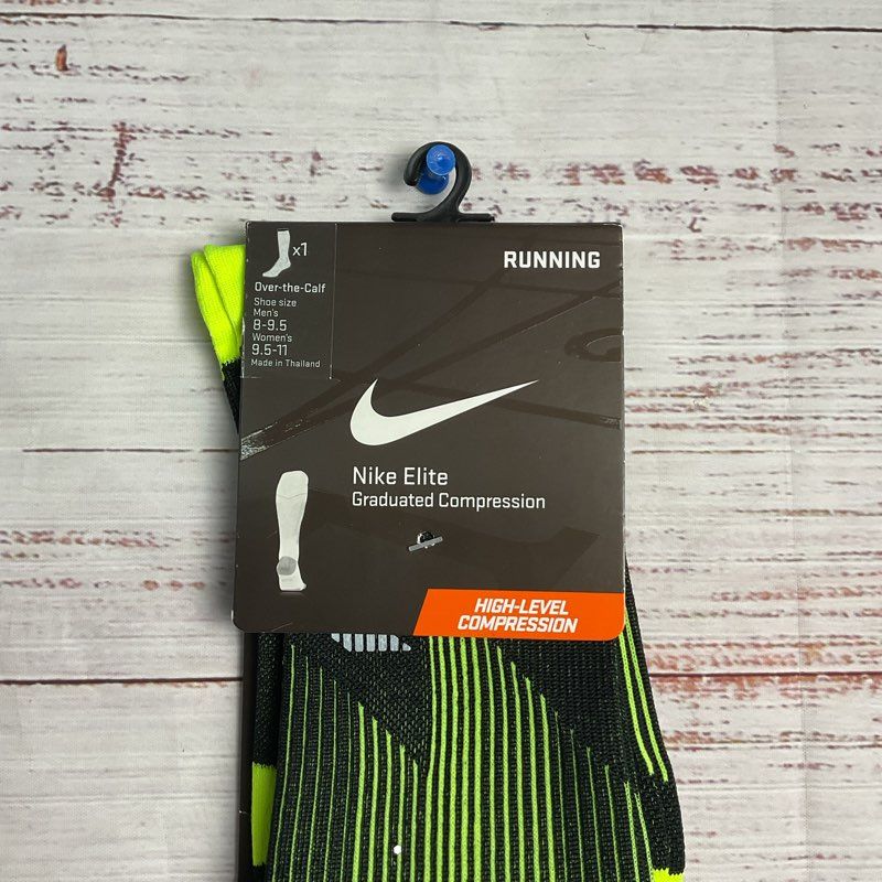 Nike Elite Graduated Compression Green Over Calf Running Socks Men's Size 8-9.5