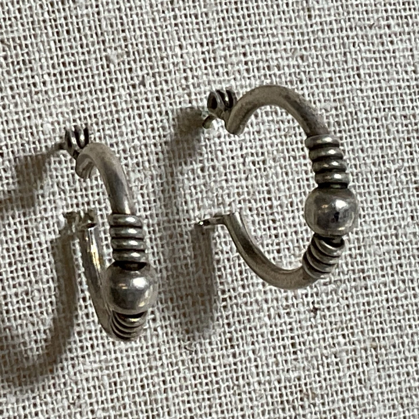 Balinese Sterling Silver Ball Hoop 1" Earrings- 3.26g