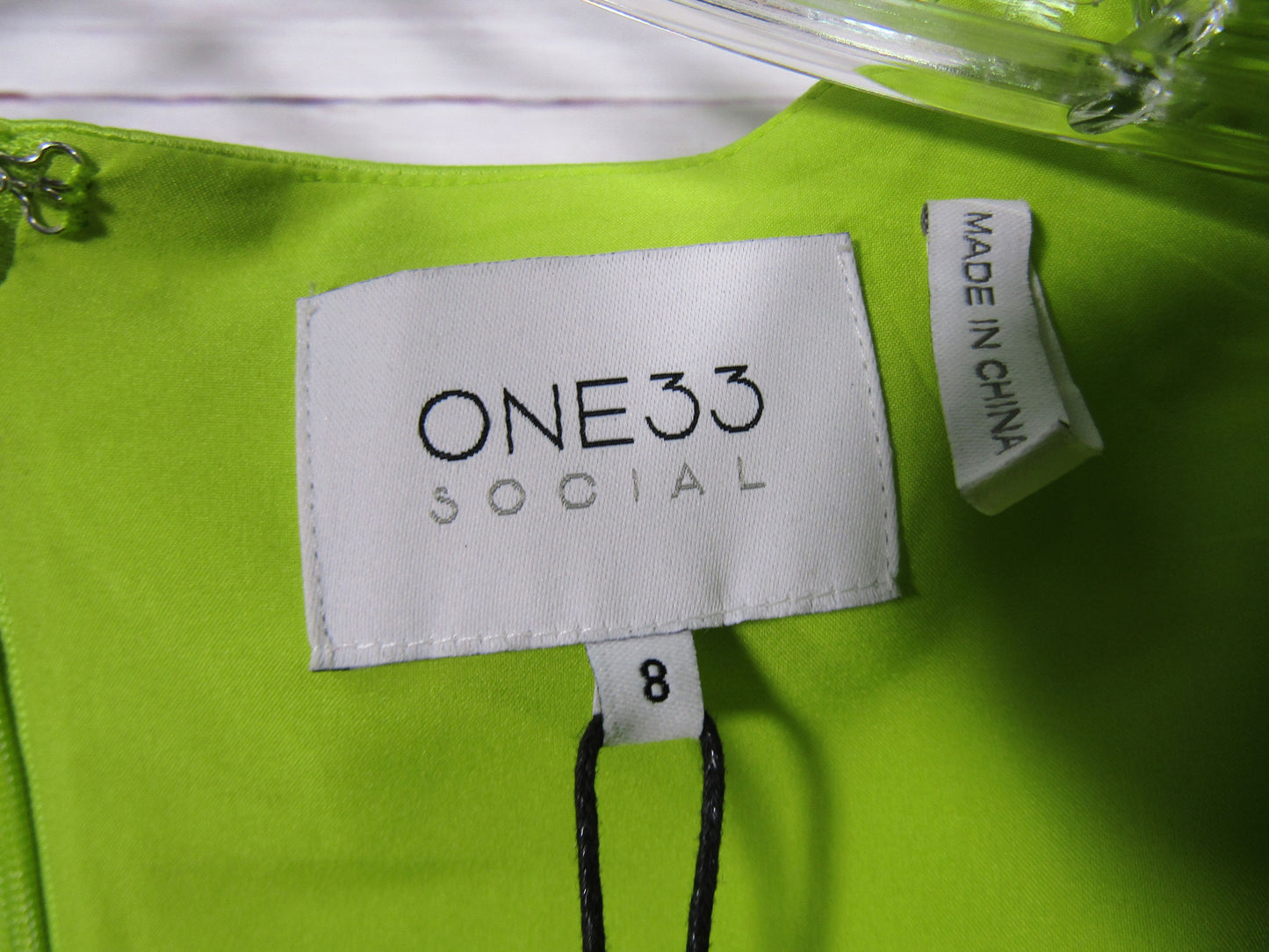 One33 Social Vera Women's Lime Green Sateen Ruched Balloon Sleeve Cocktail Dress