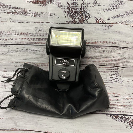 Vivitar Auto Thyristor 283 Camera Electronic Flash Hot Shoe Tested Working