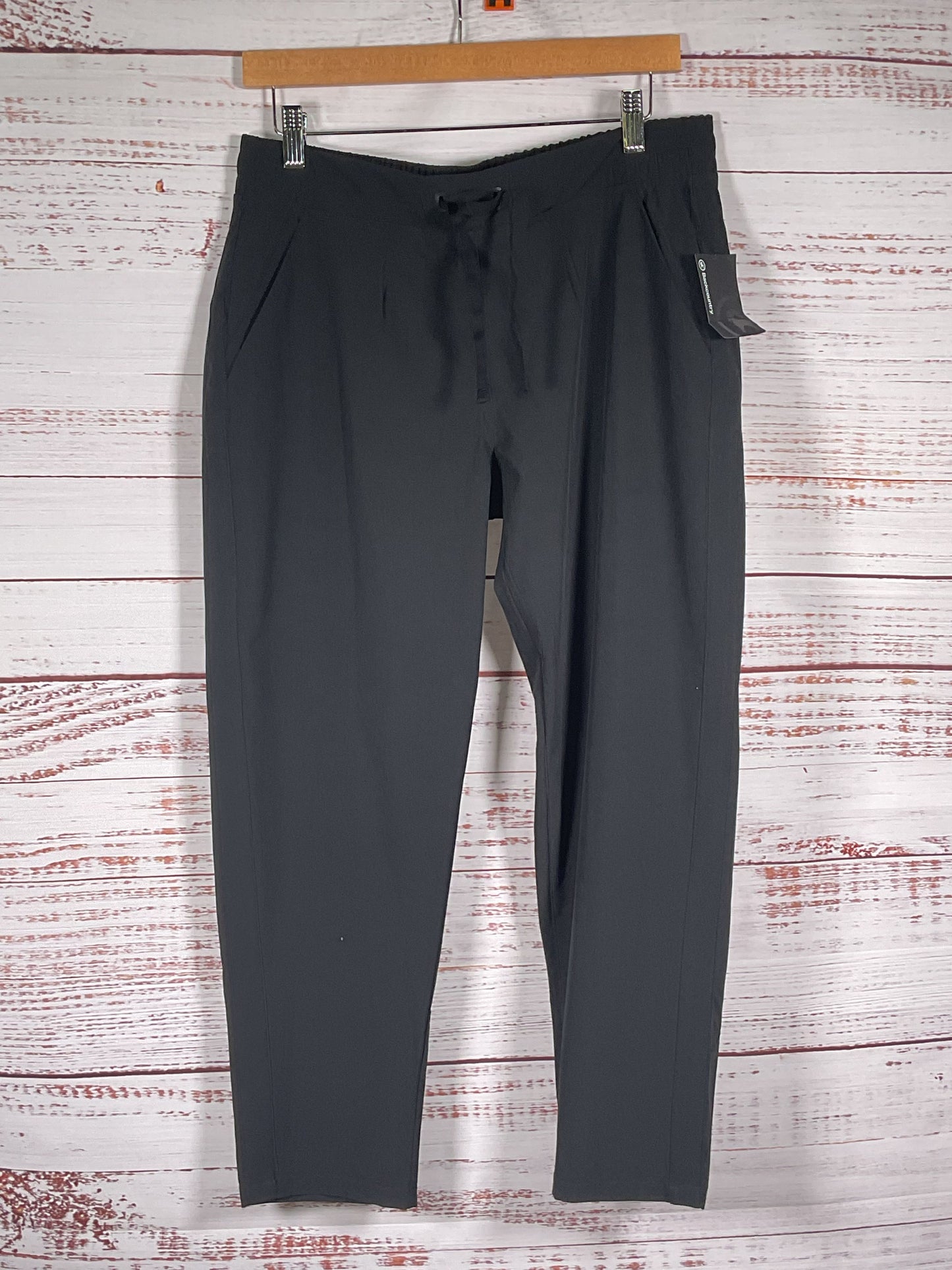 Backcountry Black On The Go Ankle Pants NWT - Size M