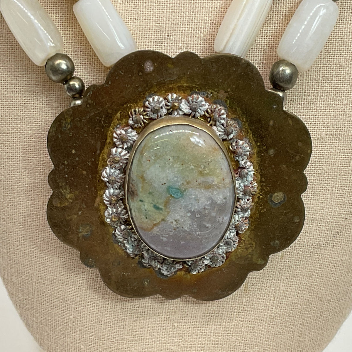VTG. Artisan Brass and Silver Tone Multi Color Jade & Agate Beaded Necklace- 24"