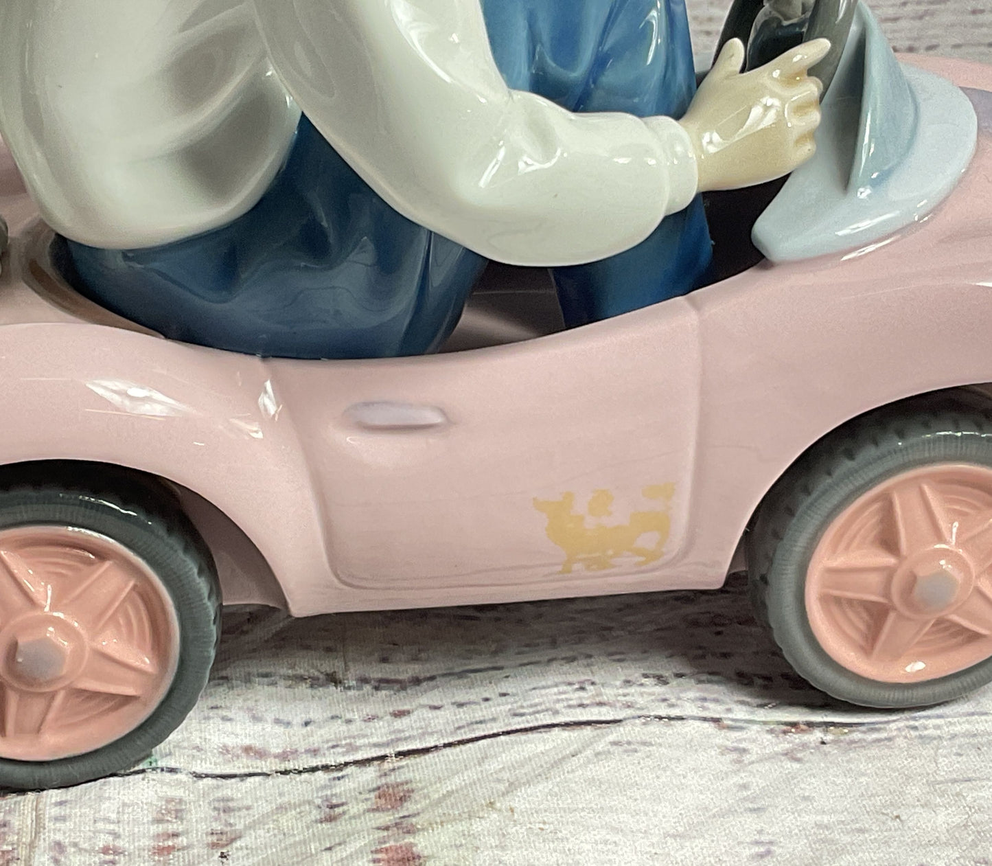 Lladro Out For A Spin #5770 Porcelain Figurine