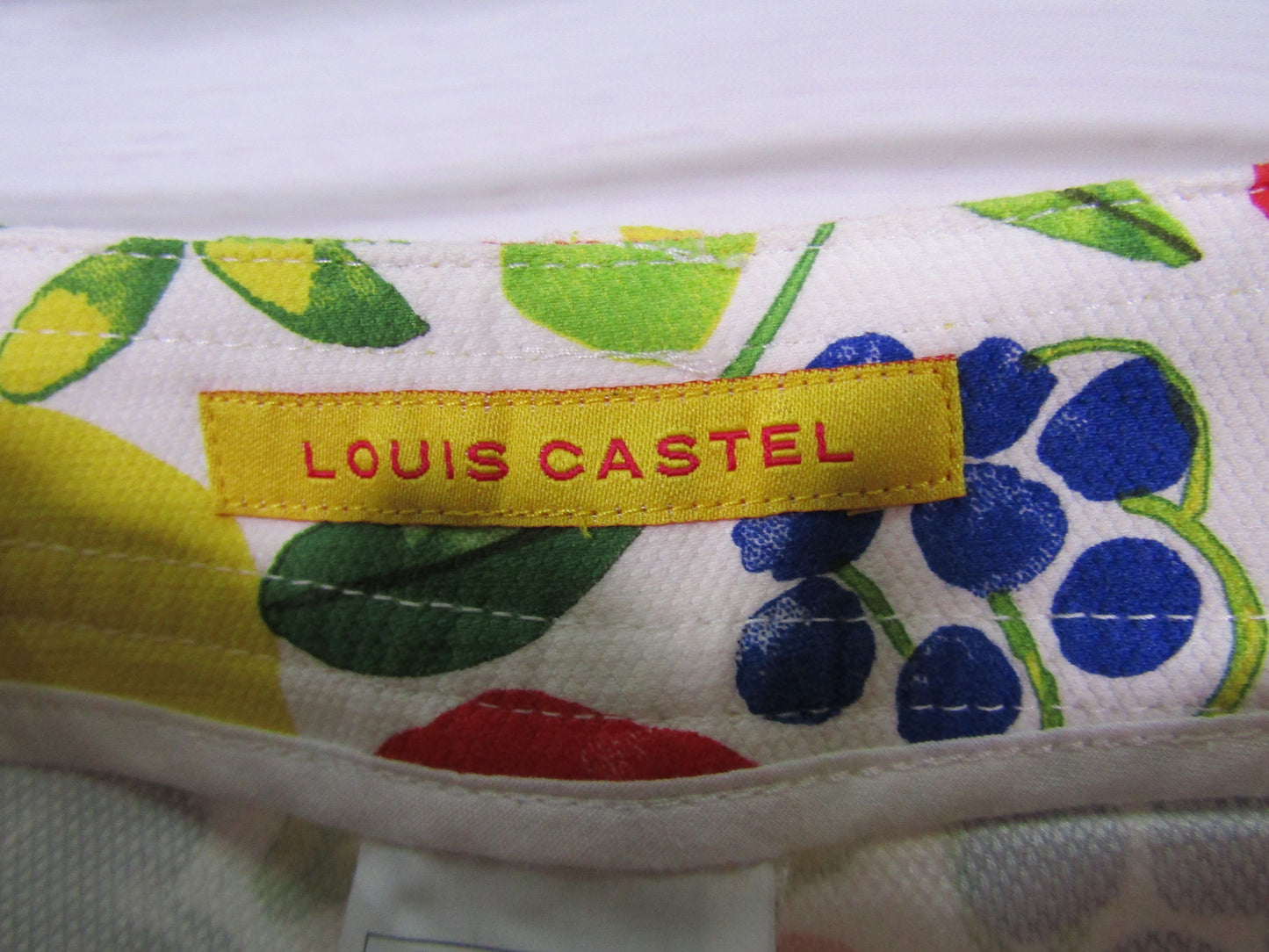 Louis Castel Women's Fruit Pattern Pants Size XS