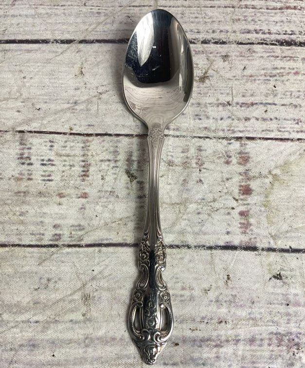 Onedia Vintage Set of 8 Renoir Pembrooke Small Spoons Stainless Steel