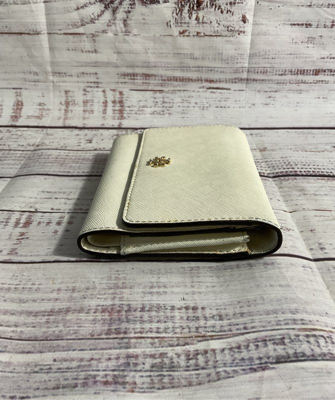 Tory Burch Women Wallet / Trifold Limited Edition VHTF Rare Elegant Style White