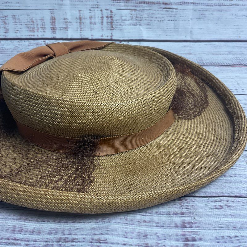 VTG. Medfield Tan Straw Tilt Hat w/ Brown Bow Hat - Size 23