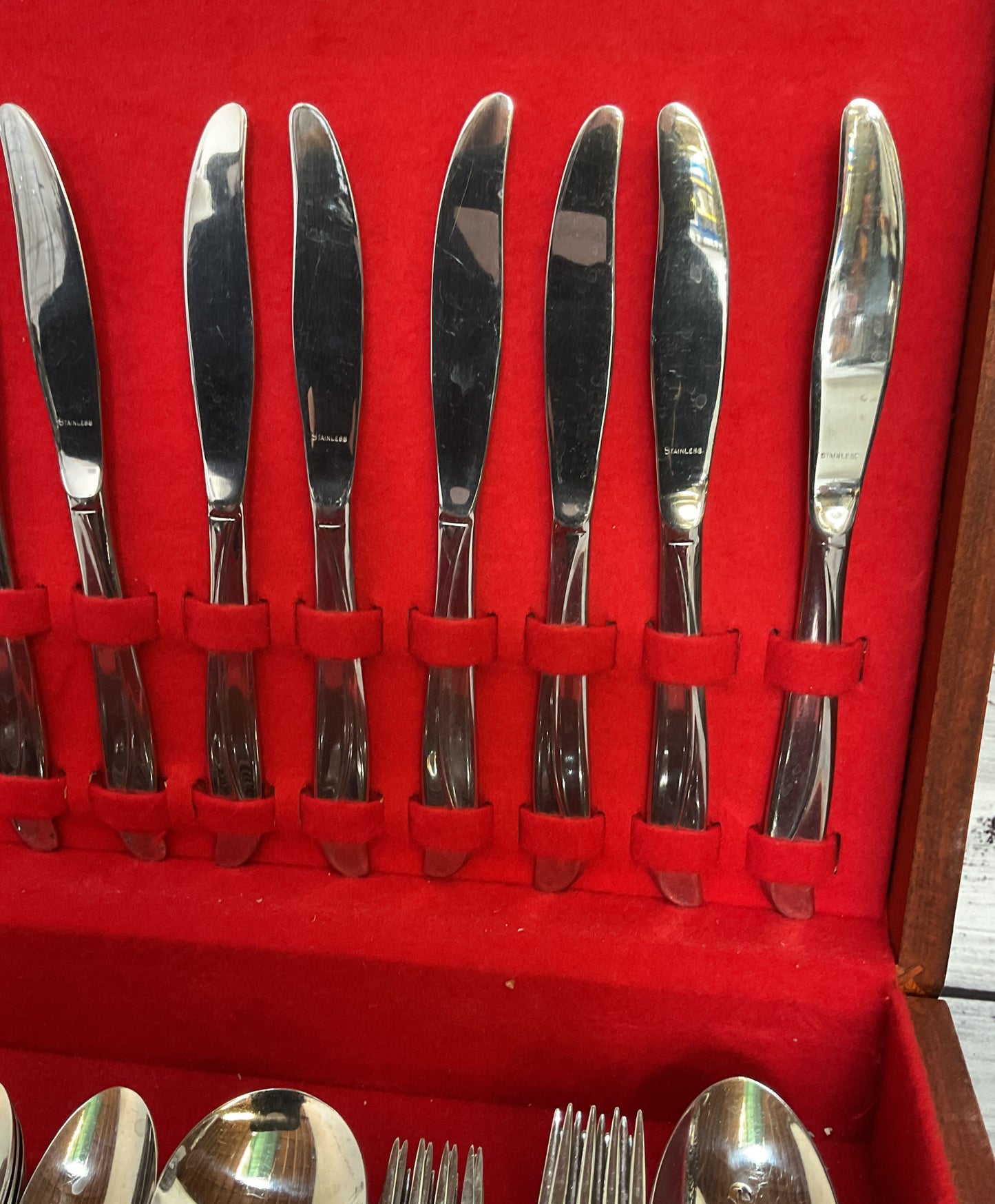 International RM Rogers Impression Stainless Steel Lot Of 76 Flatware Set