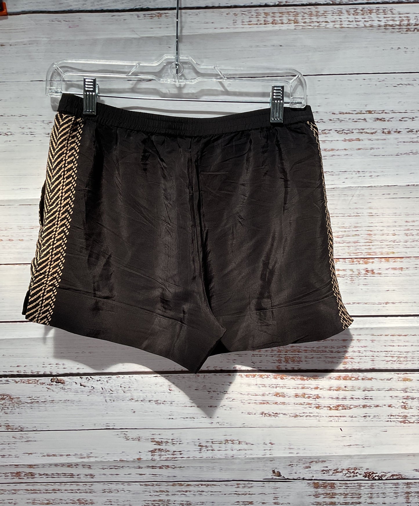 Women's Twelfth Street by Cynthia Vincent Black with Beige Silk Shorts Size S/P