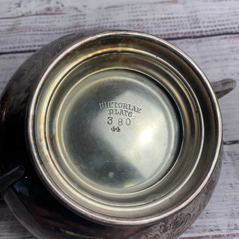 Vintage 4" Victorian Silver Plate Embossed 2 Handle Pedestal Serving Bowl