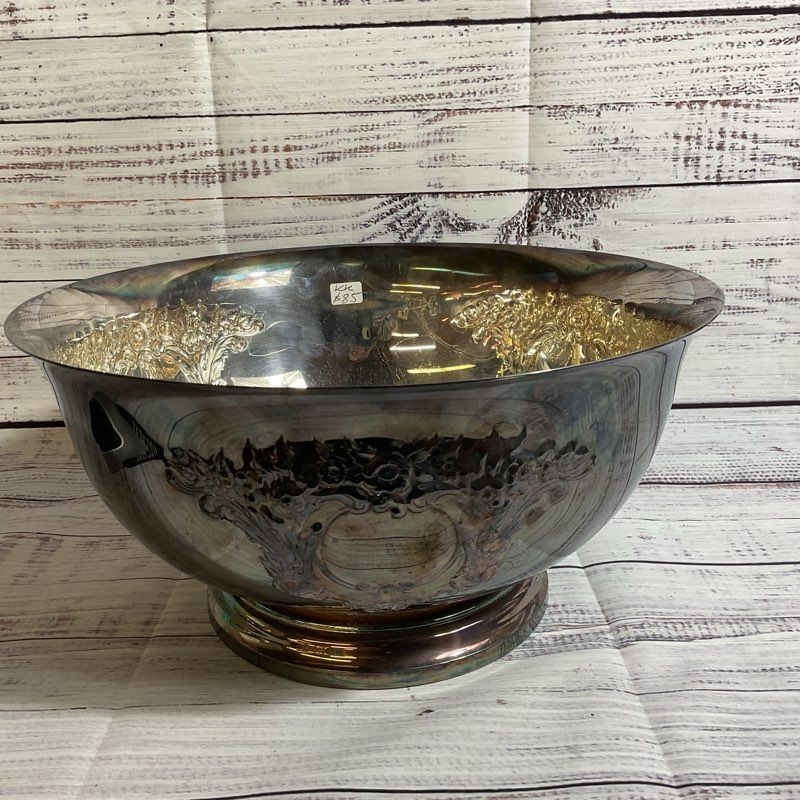 VTG. WALLACE 524 Silver Plate Punch/Serving Bowl- 12"