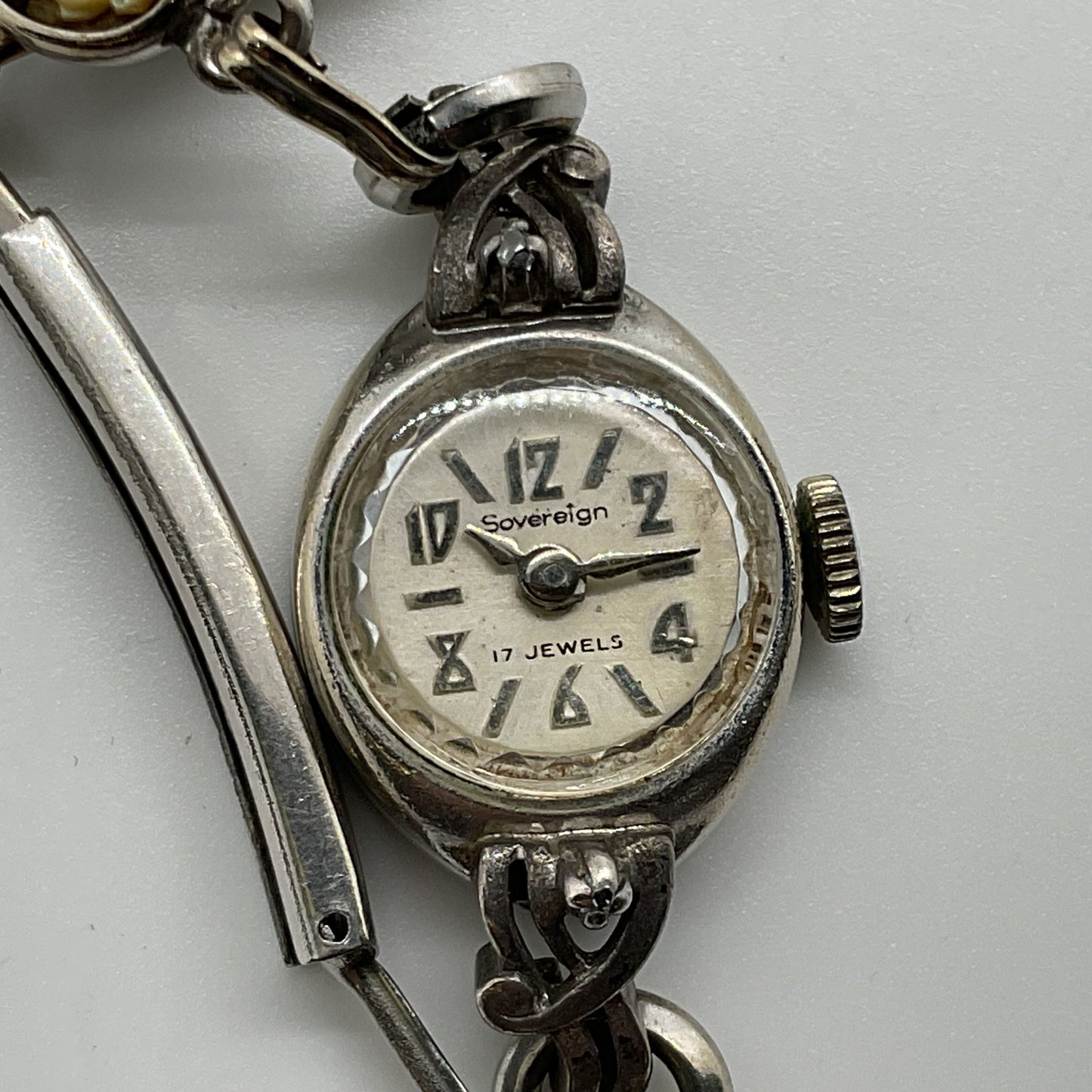 VTG. SOVEREIGN 10K RGP with Kestenmade Cameo Band Watch- WORKS GREAT!!!!
