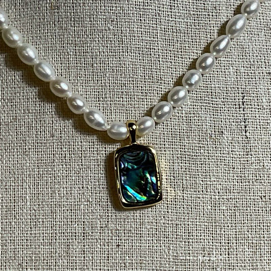 Gold Tone Abalone & Pearl 16" Necklace