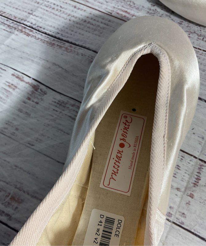 Russian Pointe Brava Pointe Shoe Pink Satin Ballet Size 41 w2 v2 MHF