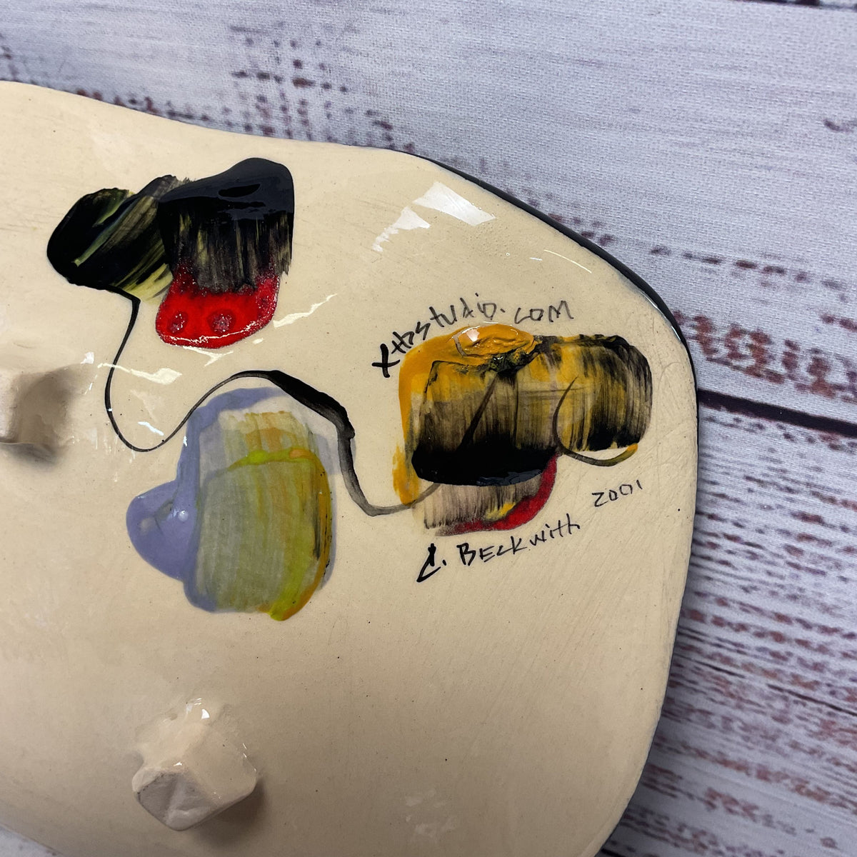 XTB Studio Ceramic Art Footed Trinket Bowl 2001 C. Beckwith
