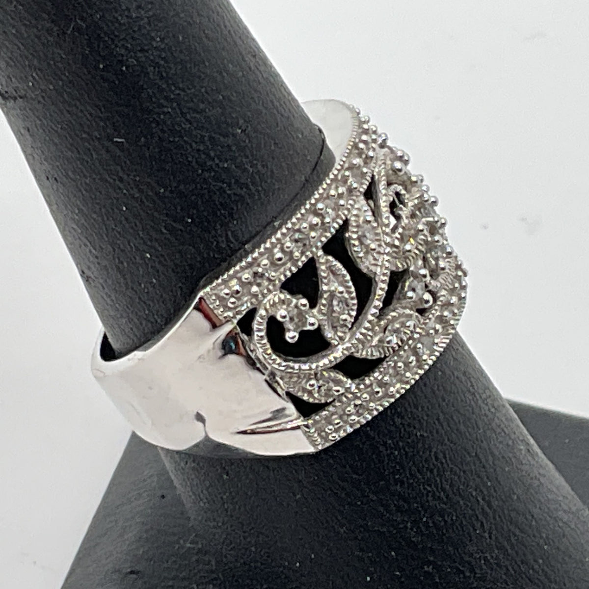 10K White Gold & Diamond Filigree SZ 7.25 Ring- 4.77g