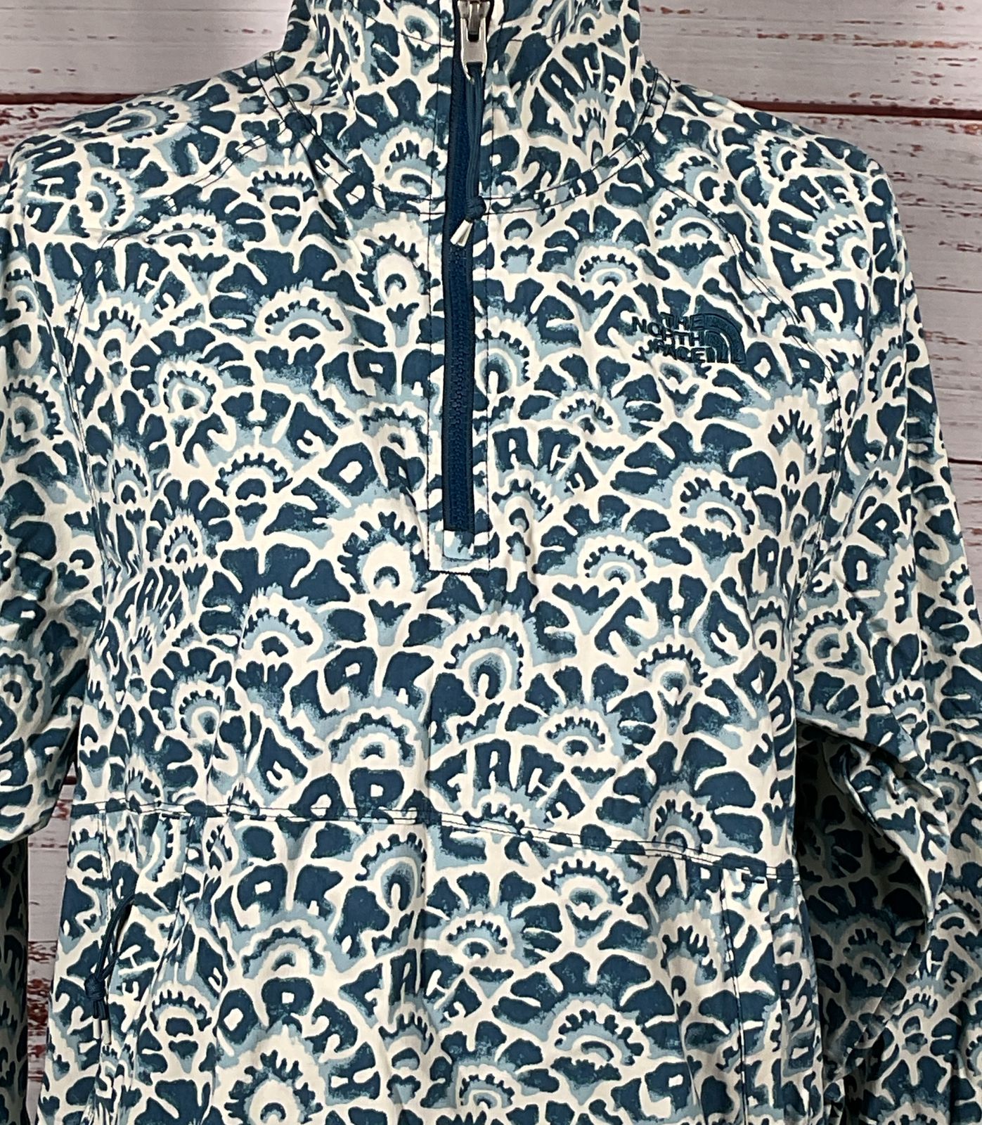 The North Face Printed Class V Pullover Anorak Jacket Monterey Blue M
