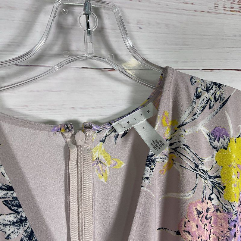 Leith Lavender Floral S/S Faux Wrap Mini Dress - Size S