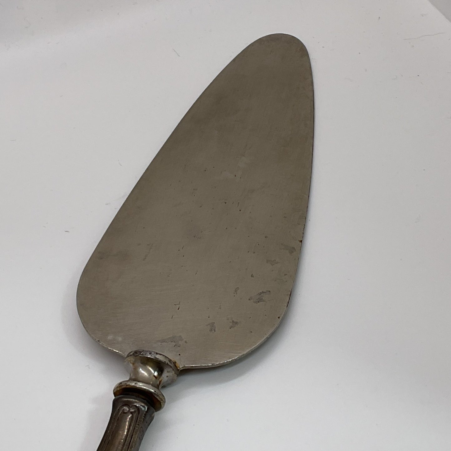 VTG. Sterling Silver #5228B Cake Knife- 9.5" (4" Handle)