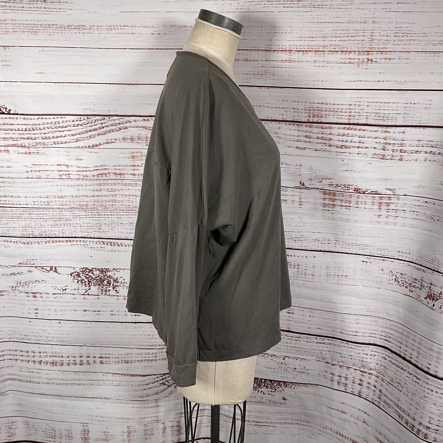 Ischiko Grey Raw Edge Long Sleeve Cotton Sweater - Size 3