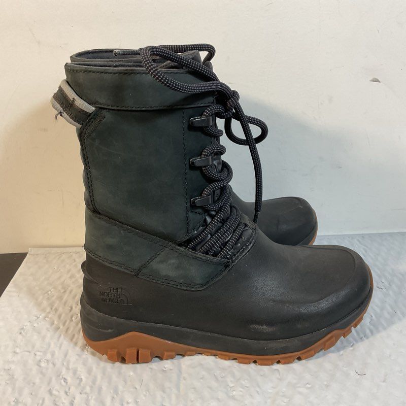 THE NORTH FACE Yukiona Mid Women's Snow Boots- SZ 5