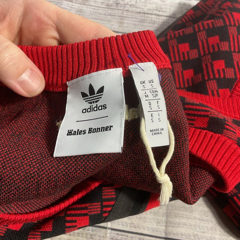 Adidas Wales Bonner Red Geometric Pattern Knit Scoop Neck Sweater Vest sz Small