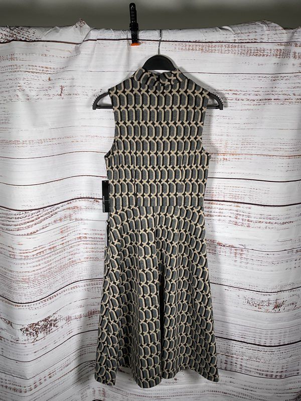 NWT Maggy London Geo Mock Neck Sleeveless Fit & Flare Dress In Black Size 6