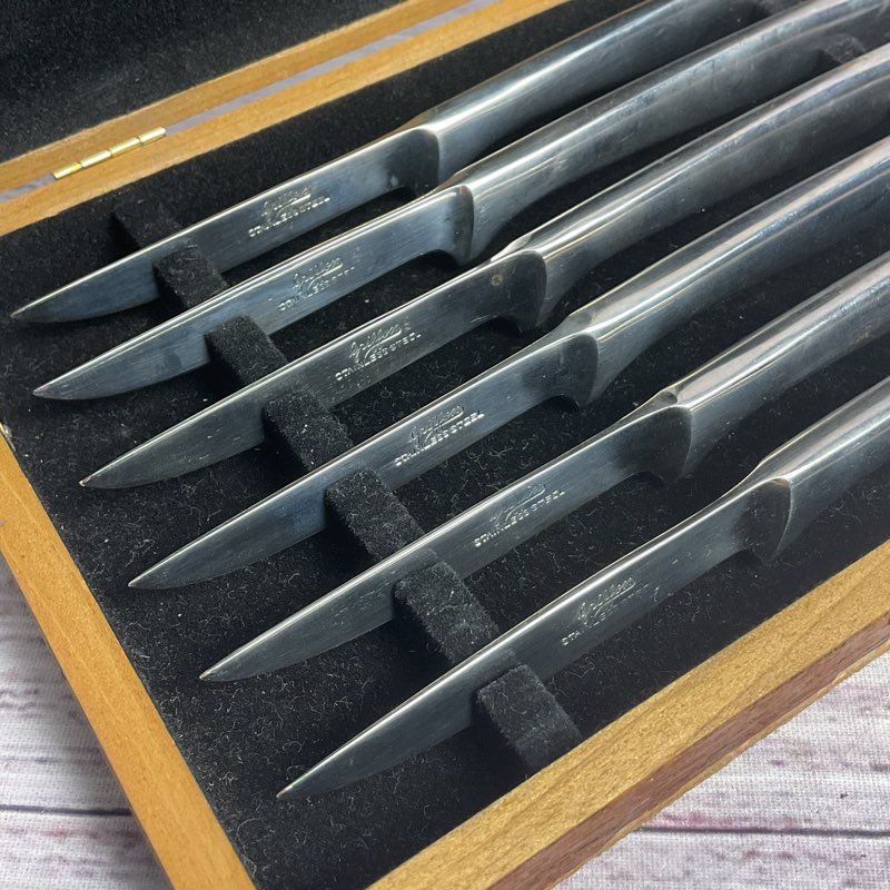 Vintage Griffon 6 Pc. Stainless Steel Steak Knife Set & Case Made In Japan