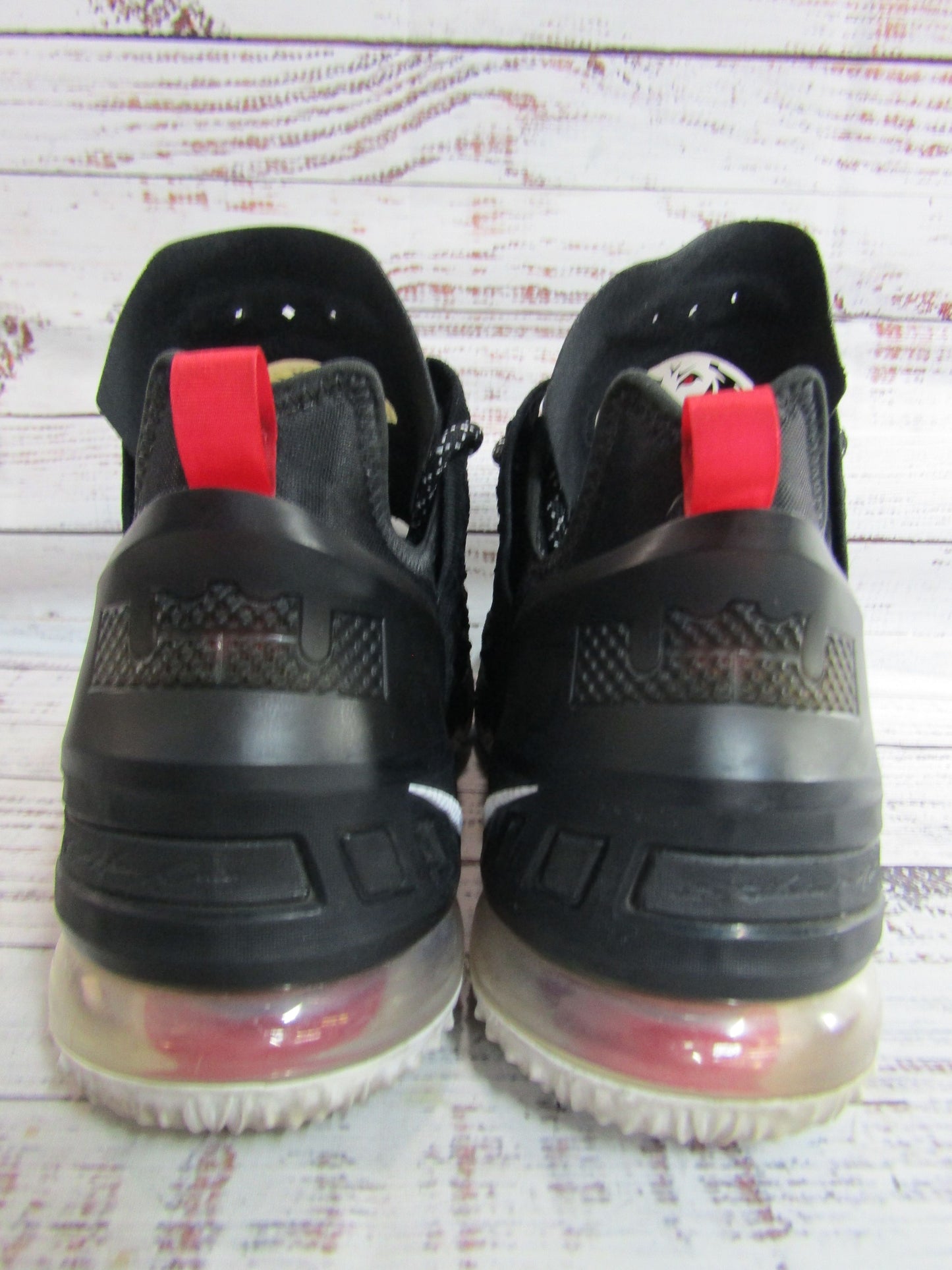 Nike LeBron 18 Bred Men's Black Mid-Top Sneakers Size 10 CQ9283-001