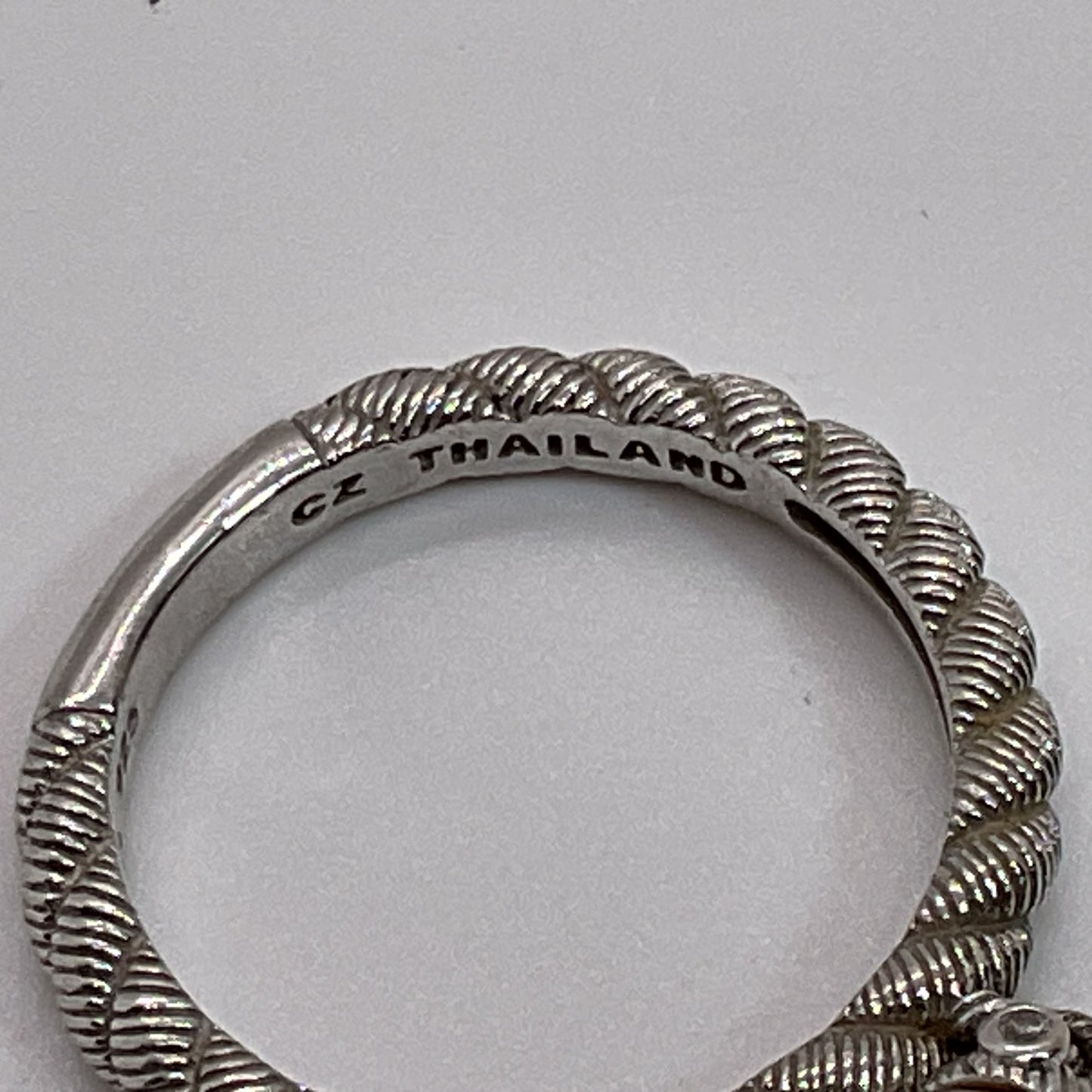 JUDITH RIPKA Sterling Silver Rope Band Pearl Dangle Charm SZ 8 Ring- 4.14g