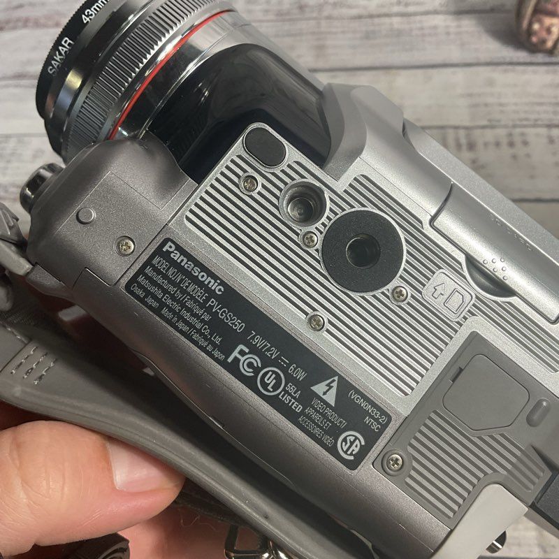 Panasonic PV-GS250 Digital Handheld Camcorder Camera w/ Charger & Extras