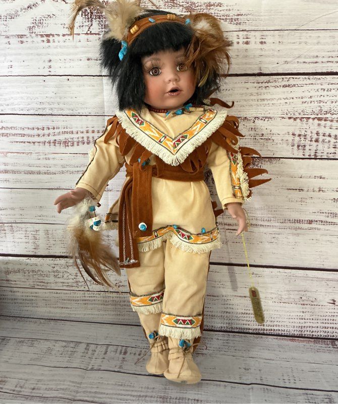 Vintage Gustave F Wolff Wimbledon Collection Waubesa Pose Doll in Box