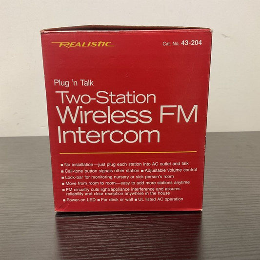 Vintage Realistic Two Station Wireless Fm Intercom Plug 'n Talk 43-204