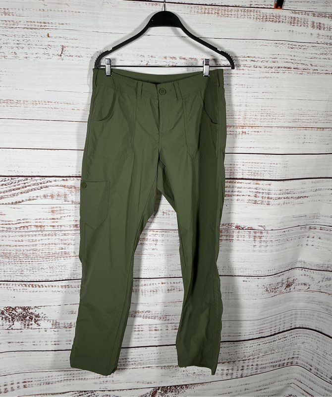 Women's The North Face Army Green Cargo Nylon Pants Size 8