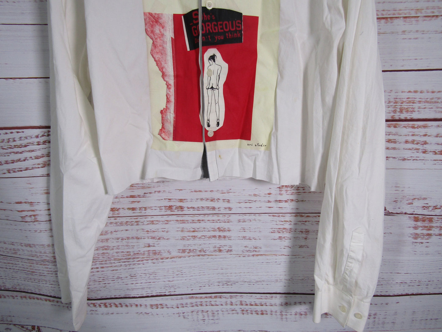 Soi Studio Women's White Crop Top Graphic Print Long Sleeve Shirt Size XL