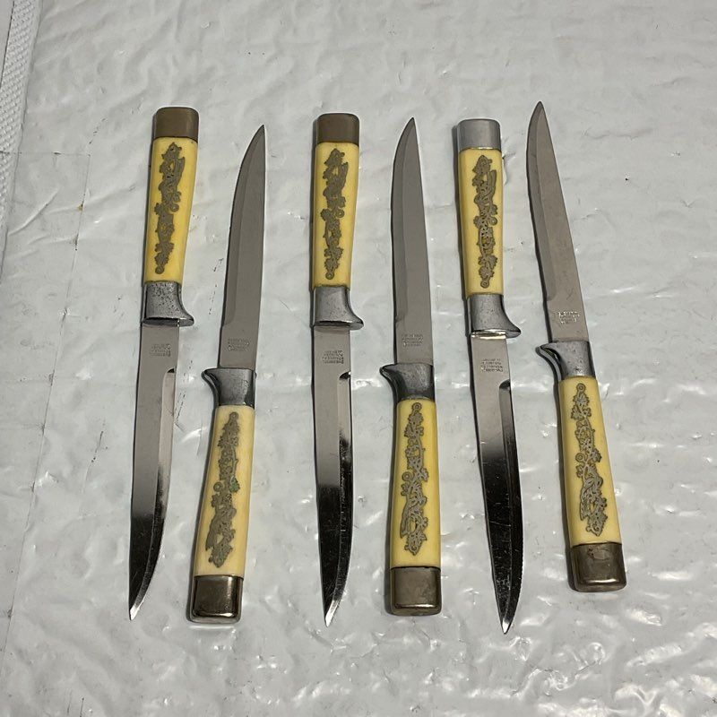 Set Of 6 Unbranded Vintage Silver Leaf Inlay Handle Steak Knives