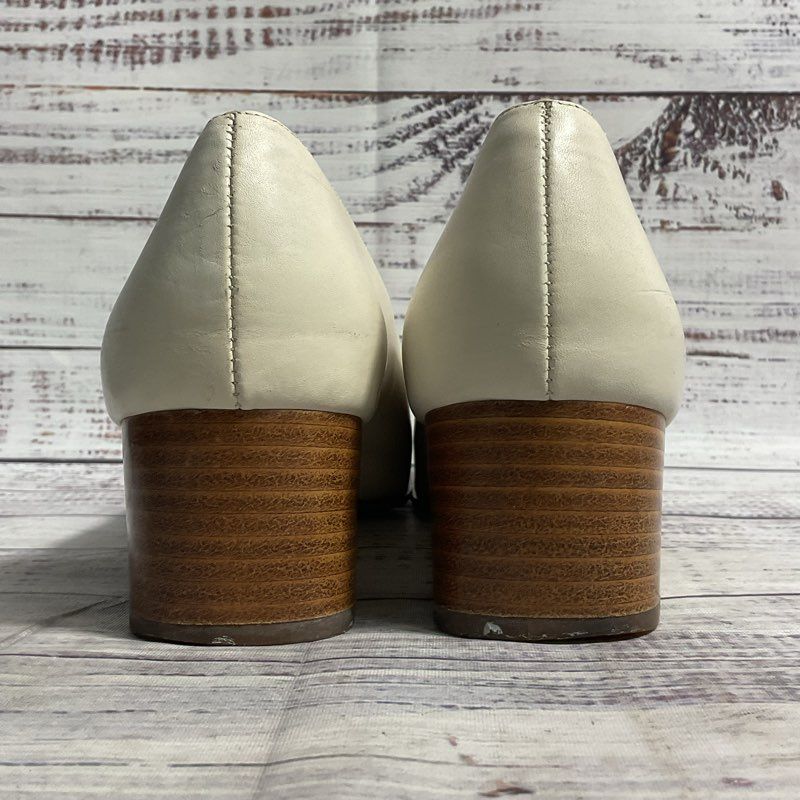 Salvatore Ferragamo Boutique H47 Cream Leather Horsebit Toe Pump Heel Women's 9