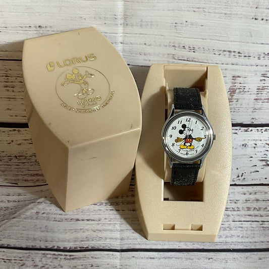 VTG. LORUS Mickey Mouse Quartz Watch with Original Case (DAMAGED BAND)