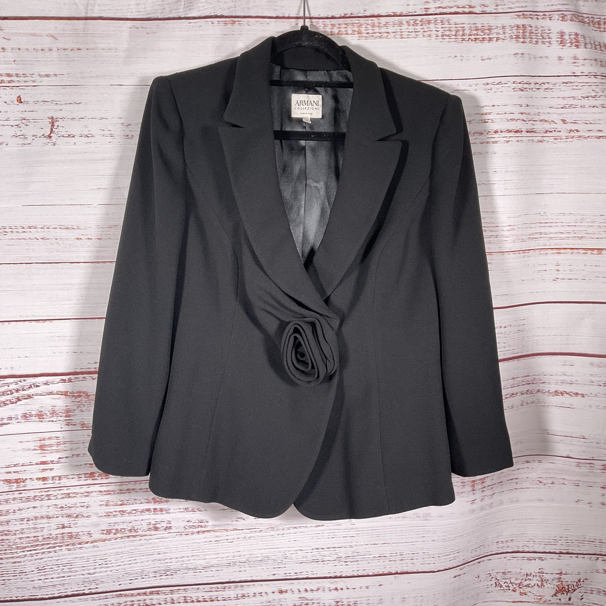 Armani Collezioni Black Crepe Blazer Skirt Suit Rose Twist Suit - Size 14