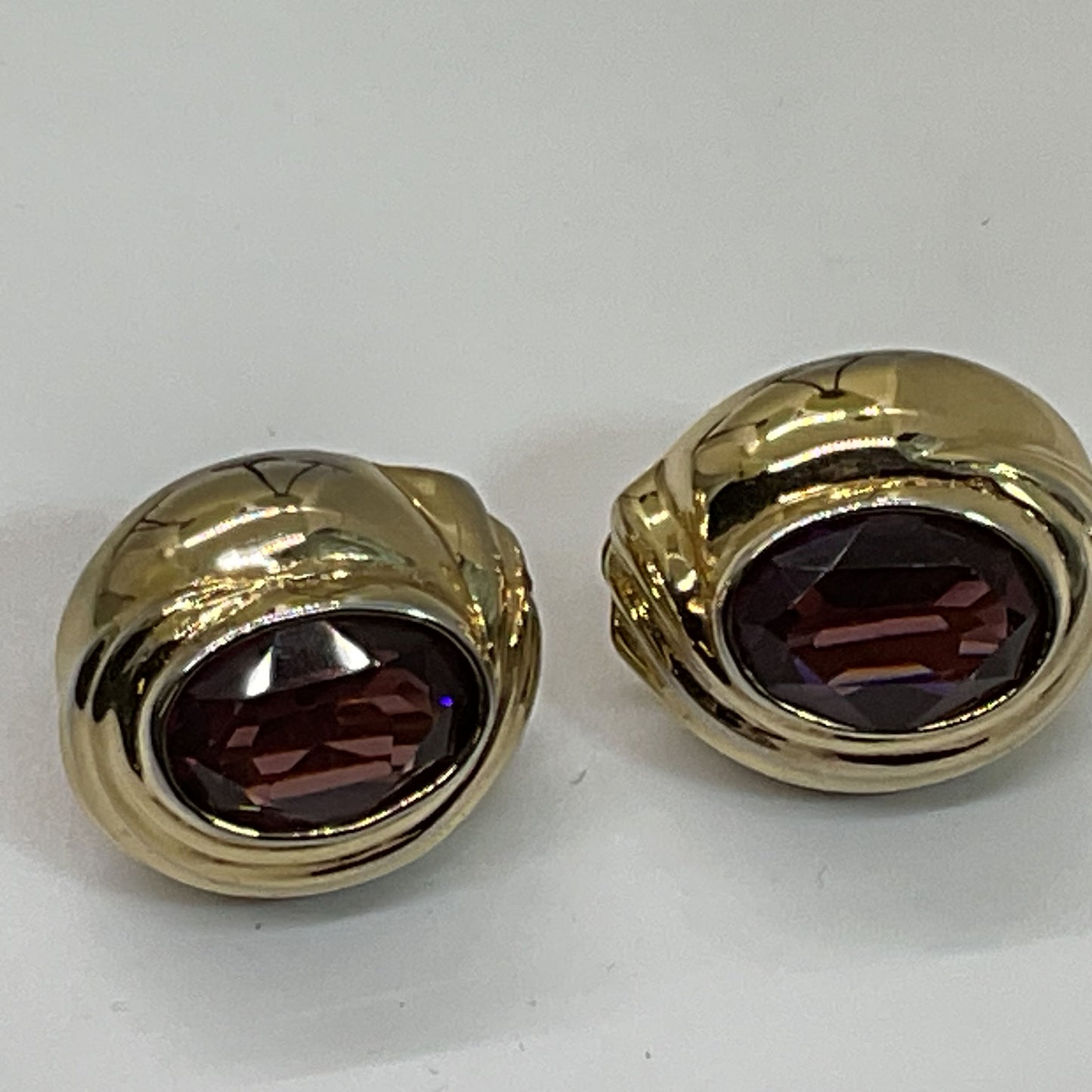 VTG. Signed "R" Gold Tone Purple Rhinestone Earrings